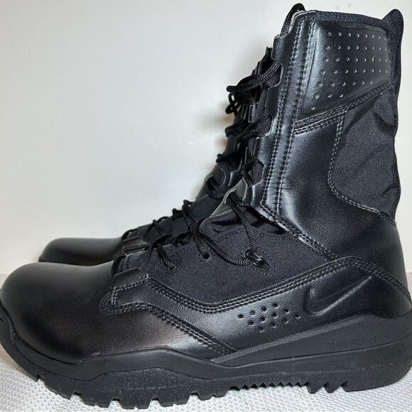 Nike Mens Shoes Size 11.5 SFB Field 2 8” Gore-Tex Tactical Boots Military Police - Picture 2 of 8